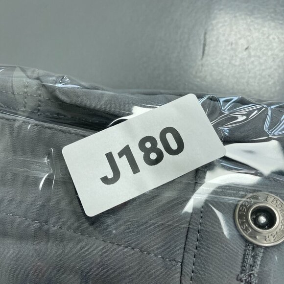 Eddie Bauer Rainier 10” Tech Shorts Men’s 36 Cargo Outdoor Gray J180 - Picture 8 of 8